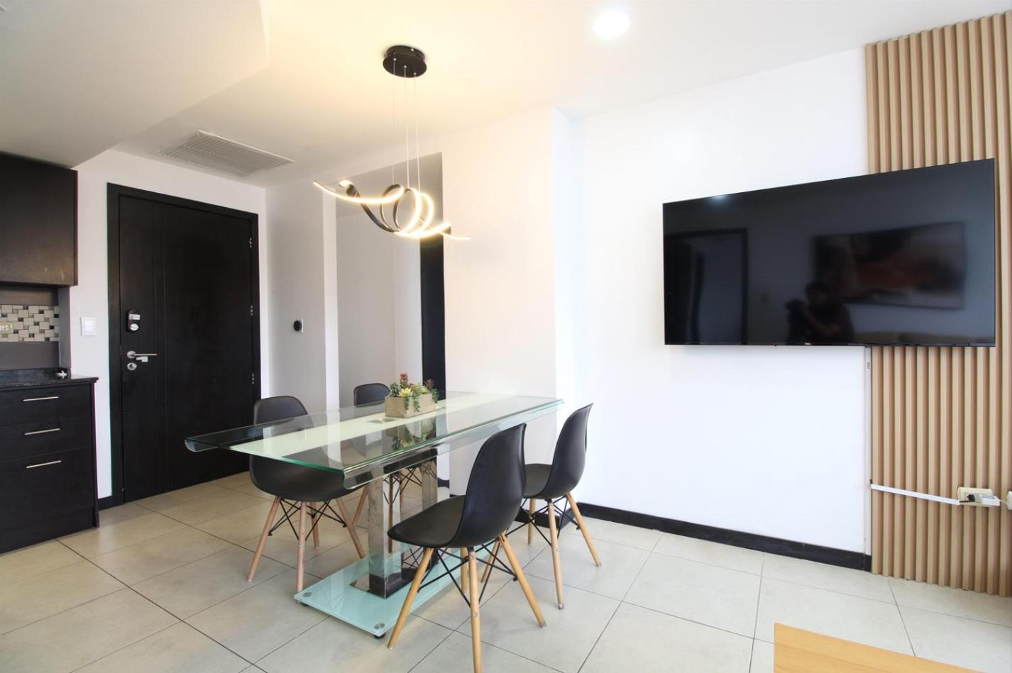 Puerto Santa Ana Luxury Suites Гуаякиль Экстерьер фото