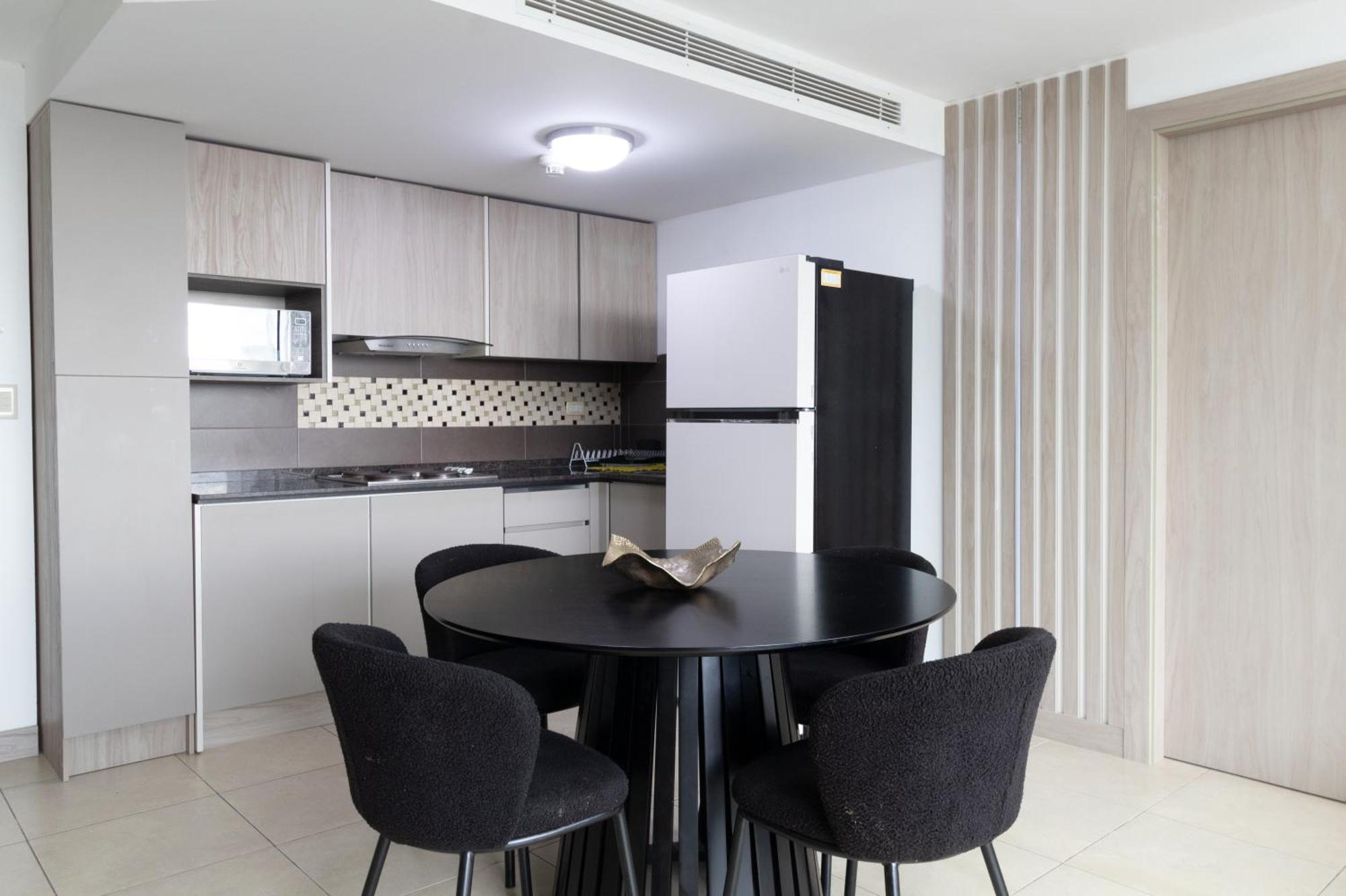 Puerto Santa Ana Luxury Suites Гуаякиль Экстерьер фото